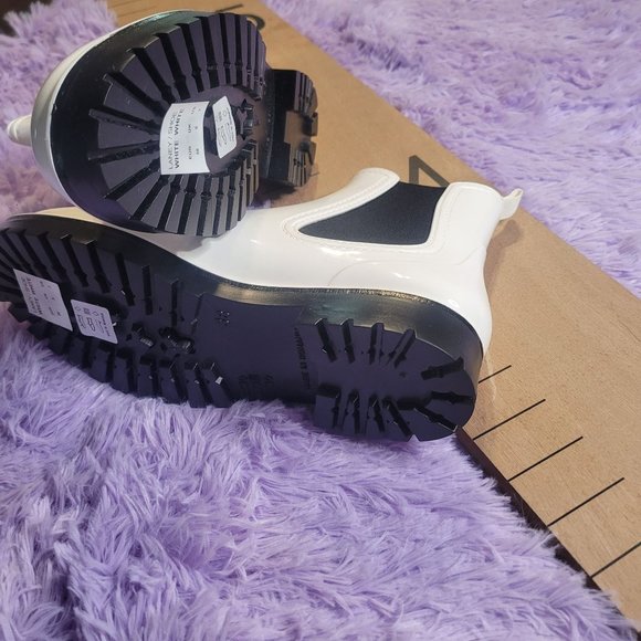 Matt & Nat Laney White/Black 38 (US Women's 7) - Picture 2 of 9